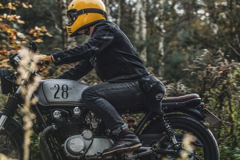 Cafe Racer